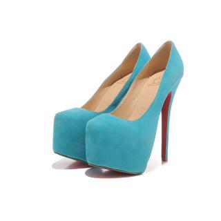Escarpin Christian Louboutin en Soldes
